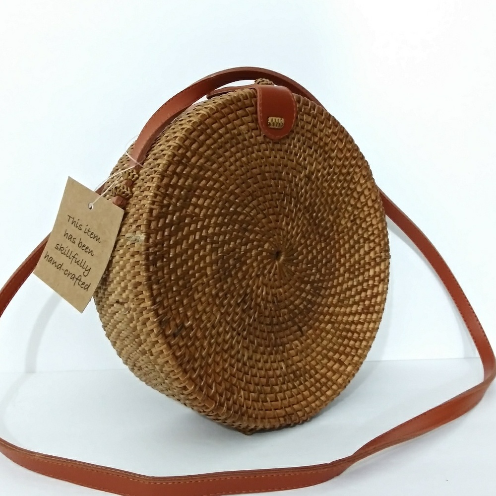 NEW HANDCRAFTED RATTAN CROSSBODY BAG PURSE